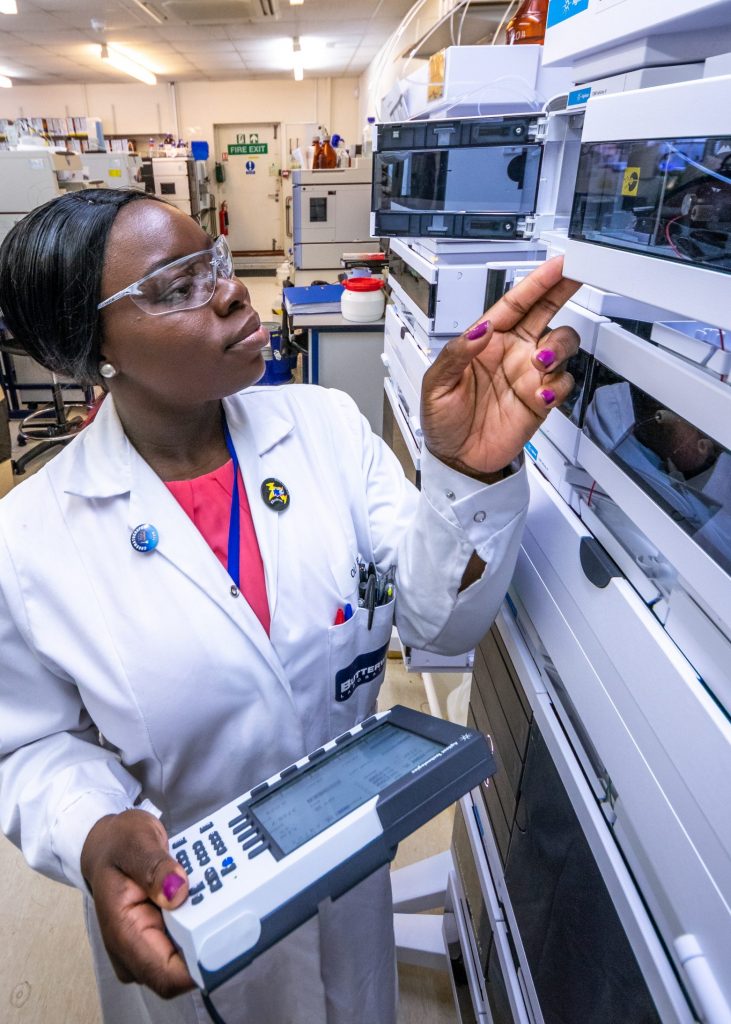 Liquid Chromatograph